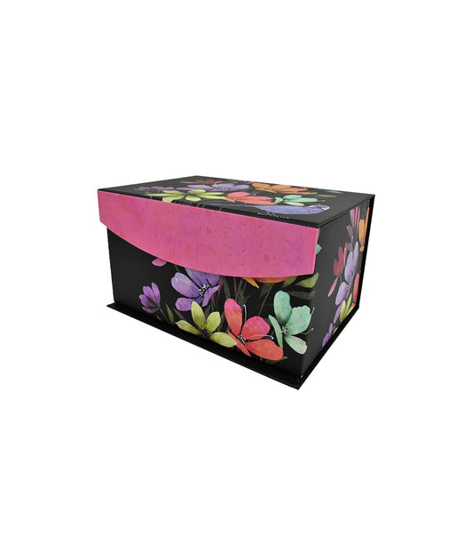 8 Blooms   Damask Fliptop Box by Hudson 43